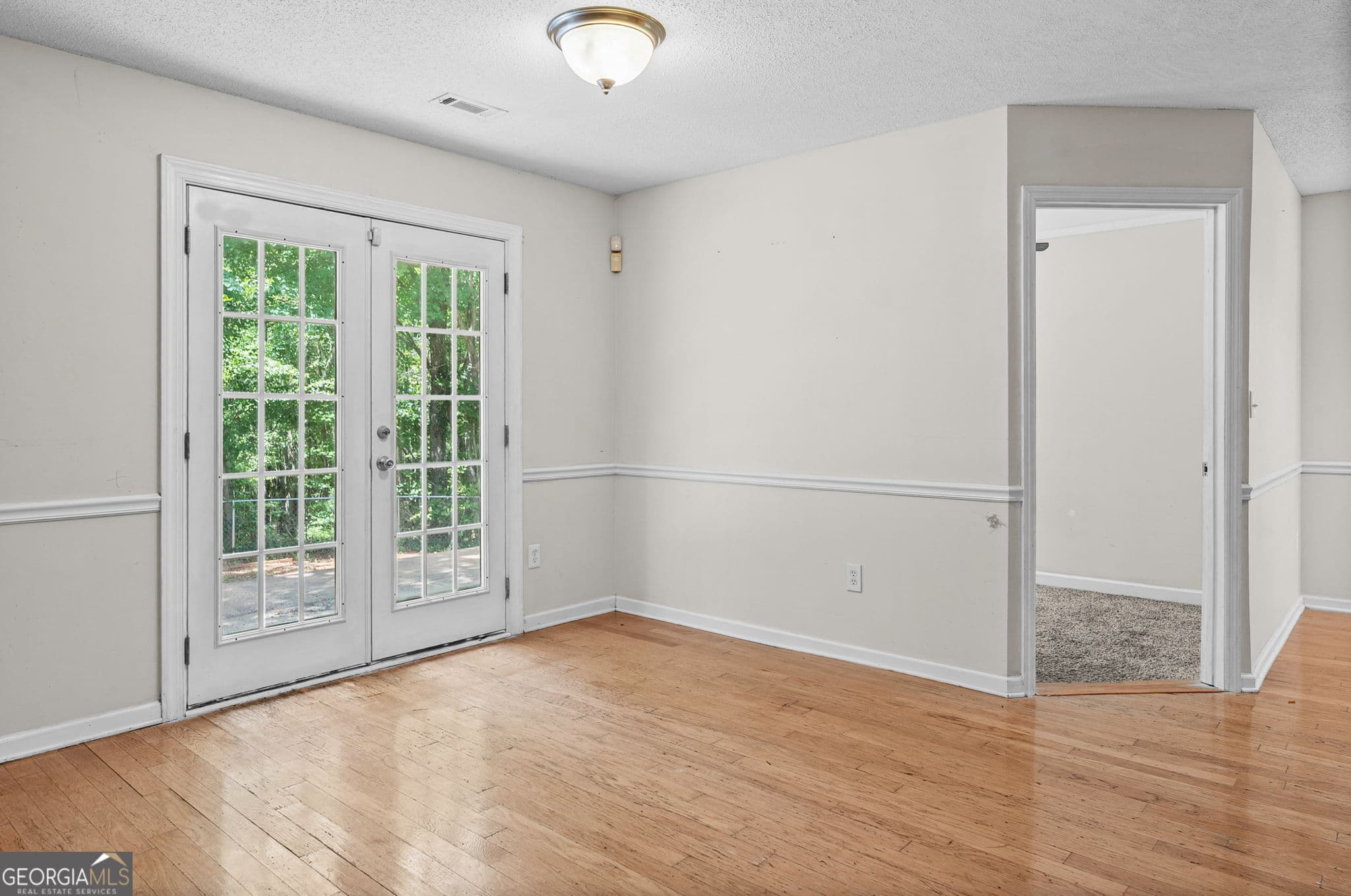 3 bedroom, 2 bathroom, 1,638 sq ft single family residence for sale at 120 Hemlock Drive, Newnan, GA 30263 — photo 4