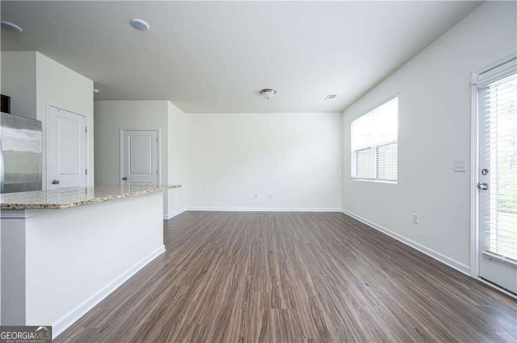 3 bedroom, 2.5 bathroom, 1,496 sq ft townhouse for rent at 6390 Mountain Home Way, Mableton, GA 30126 for $2,200 a month — photo 10