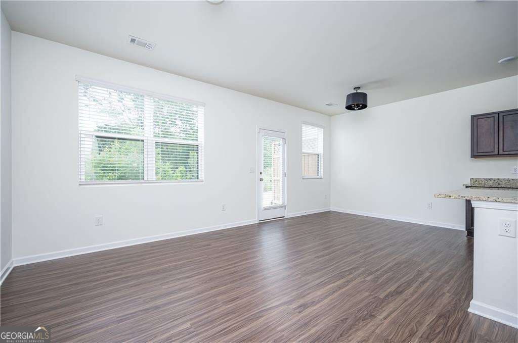 3 bedroom, 2.5 bathroom, 1,496 sq ft townhouse for rent at 6390 Mountain Home Way, Mableton, GA 30126 for $2,200 a month — photo 8
