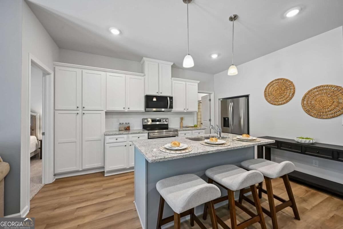 4 bedroom, 3 bathroom townhouse for sale at 1472 Barlow Road, Lithonia, GA 30058 — photo 10