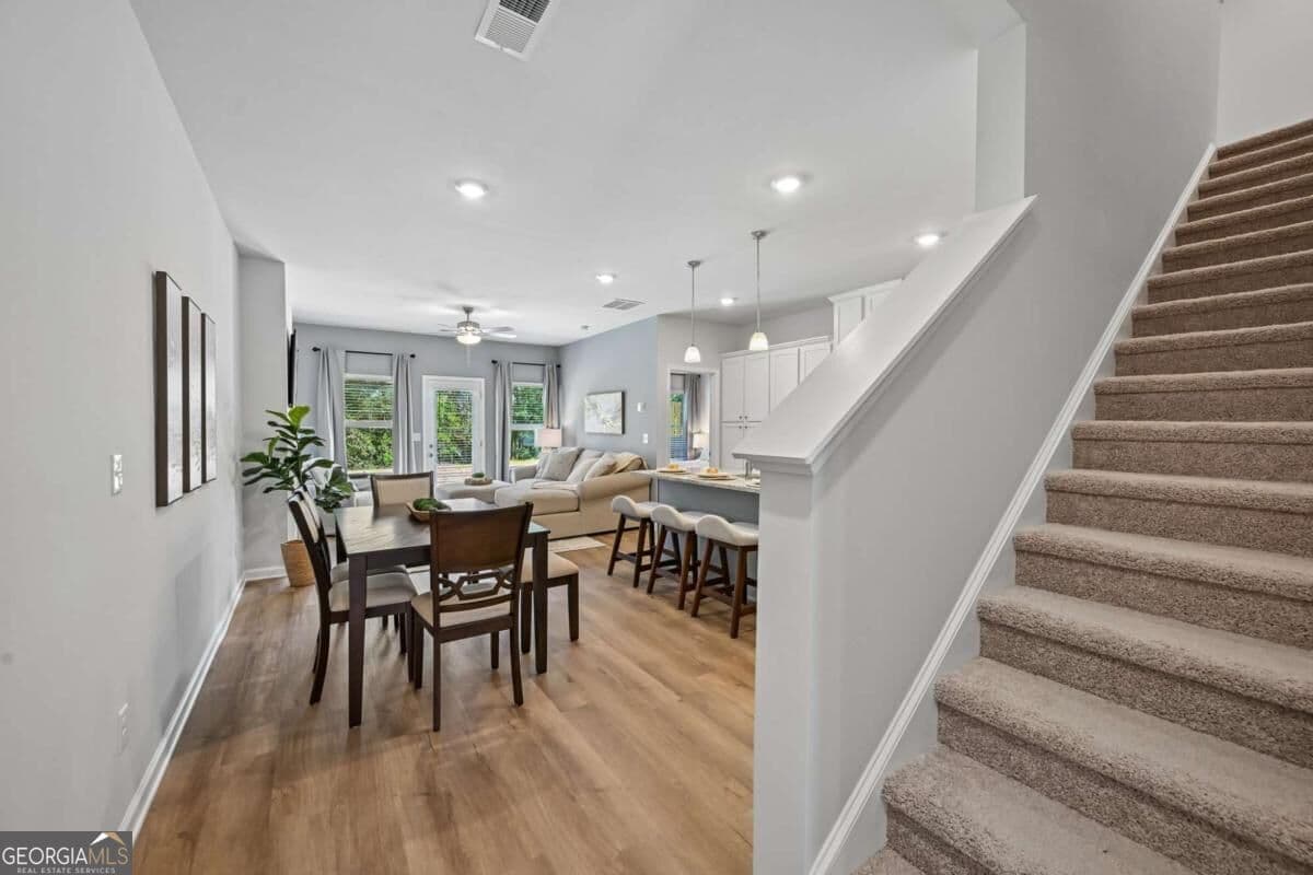 4 bedroom, 3 bathroom townhouse for sale at 1472 Barlow Road, Lithonia, GA 30058 — photo 8