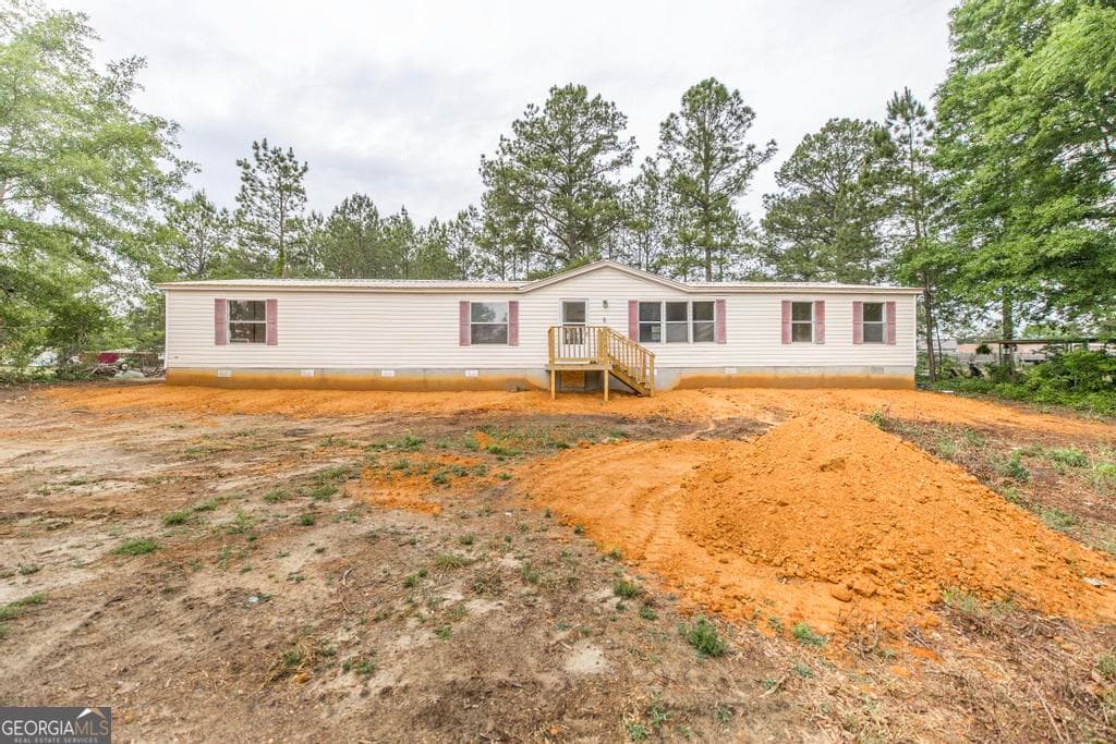 4 bedroom, 2 bathroom, 1,972 sq ft manufactured home,single family residence for sale at 150 Parker Drive, Macon, GA 31217 — photo 2