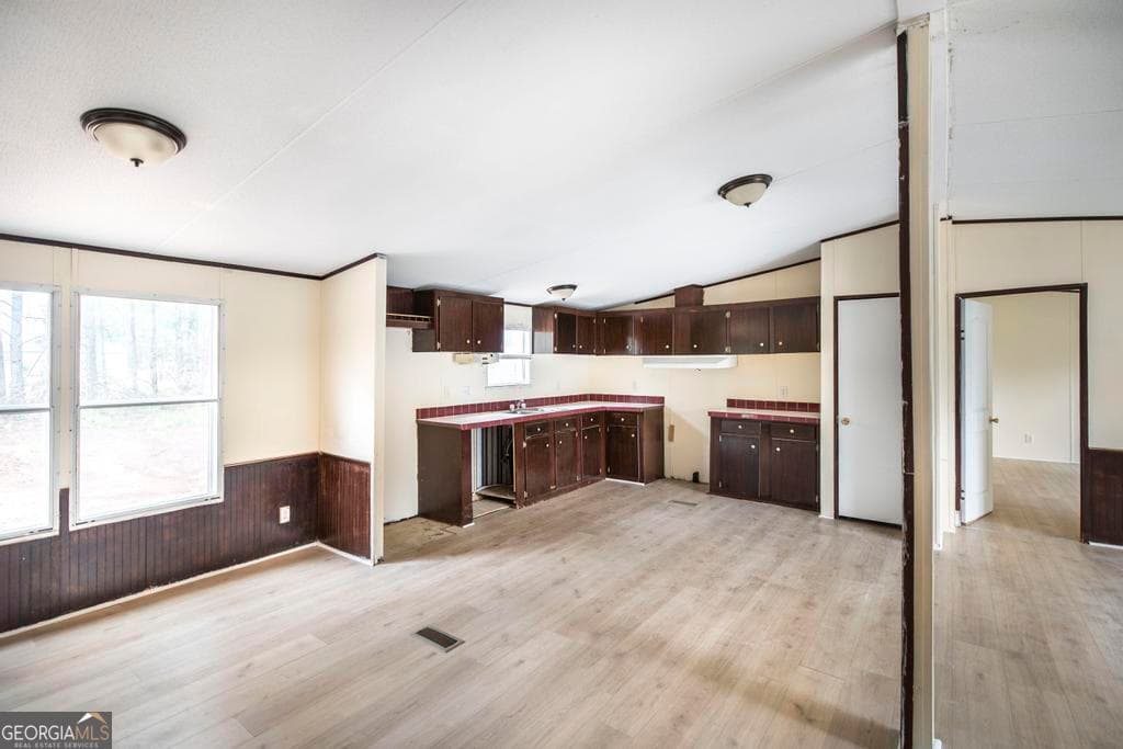 4 bedroom, 2 bathroom, 1,972 sq ft manufactured home,single family residence for sale at 150 Parker Drive, Macon, GA 31217 — photo 10