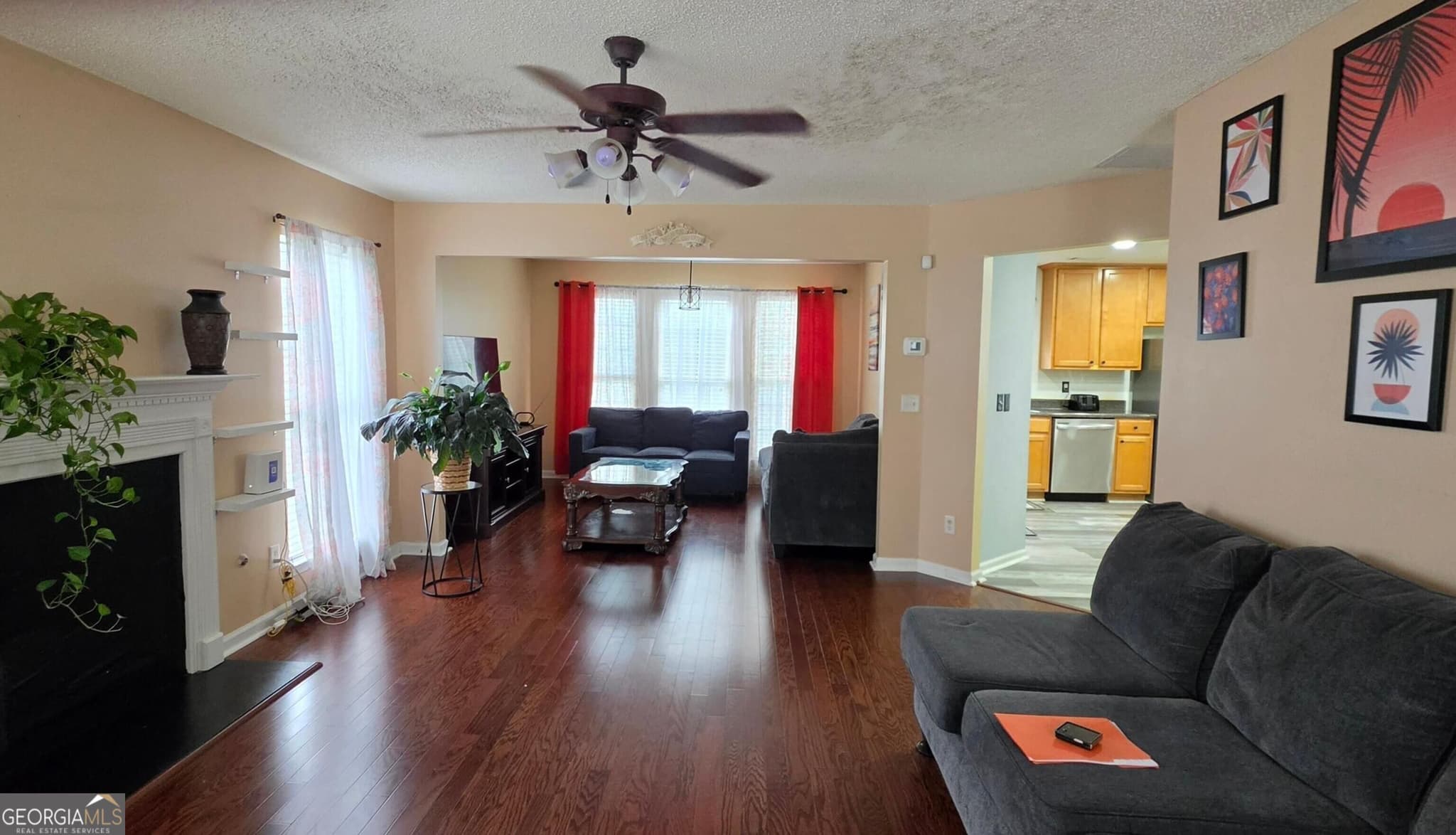 3 bedroom, 2.5 bathroom, 1,871 sq ft single family residence for sale at 5749 Village Loop, Fairburn, GA 30213 — photo 4