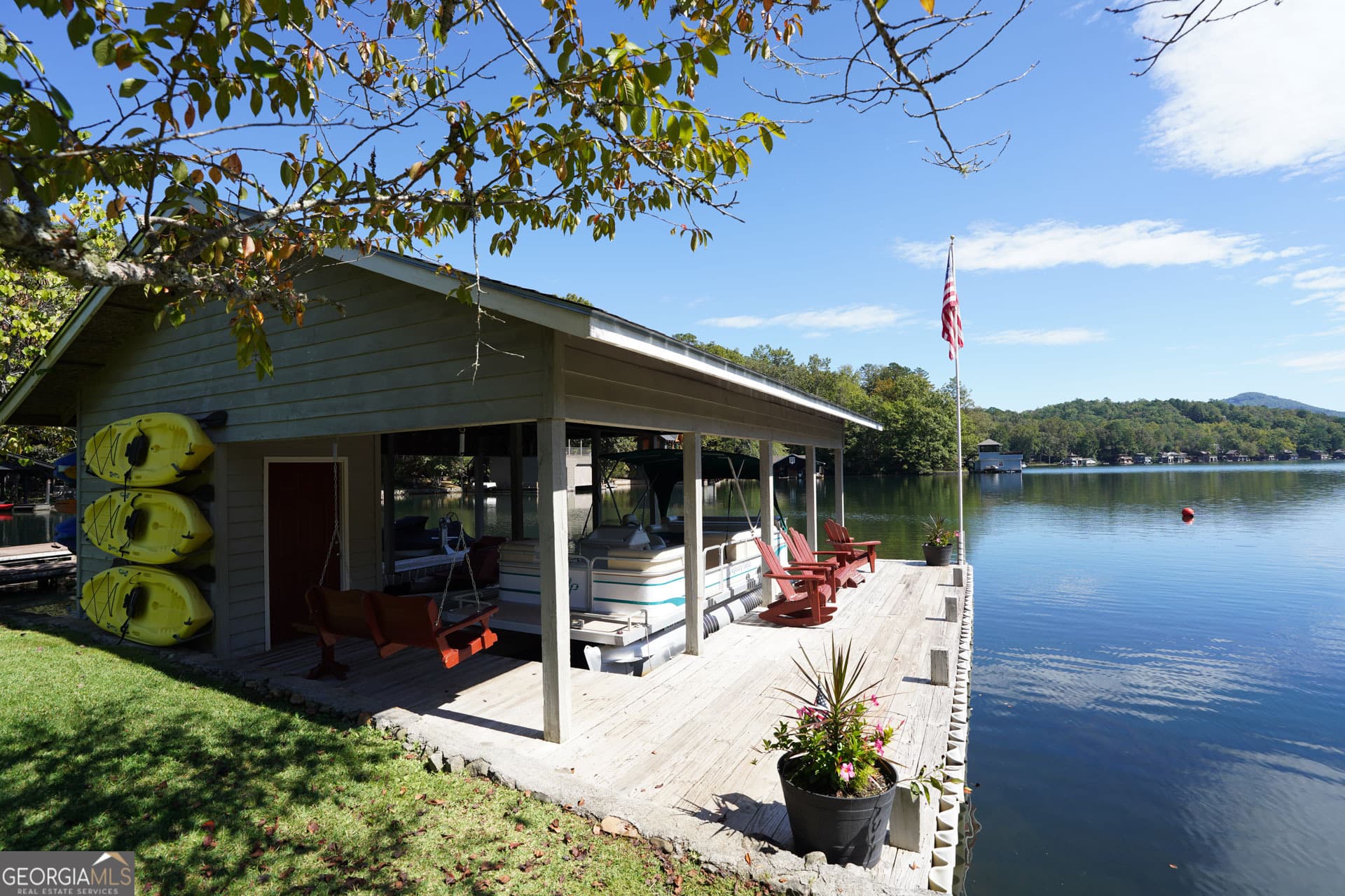 4 bedroom, 3 bathroom, 2,300 sq ft single family residence for sale at 263 Seabrook Lane, Clayton, GA 30525 — photo 6