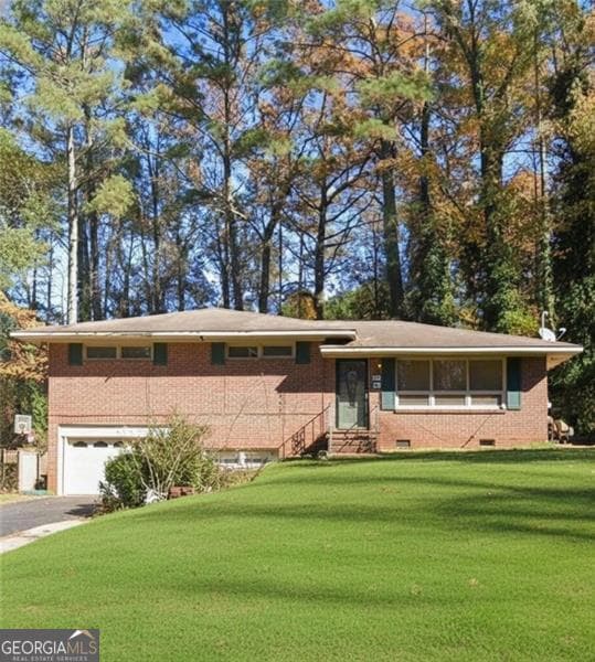 4 bedroom, 2 bathroom, 3,888 sq ft single family residence for sale at 1204 CLUB HOUSE, Columbus, GA 31903