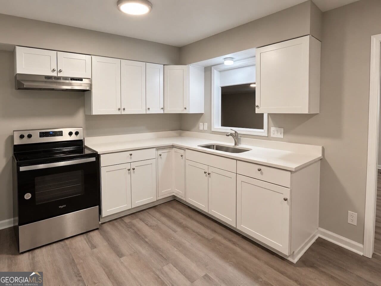 4 bedroom, 1.5 bathroom, 1,692 sq ft single family residence for sale at 119 Sir Lancelot Drive, Lagrange, GA 30241 — photo 7