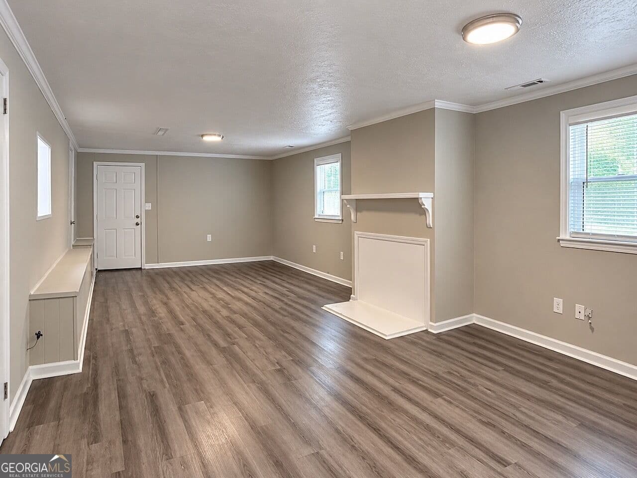 4 bedroom, 1.5 bathroom, 1,692 sq ft single family residence for sale at 119 Sir Lancelot Drive, Lagrange, GA 30241 — photo 10