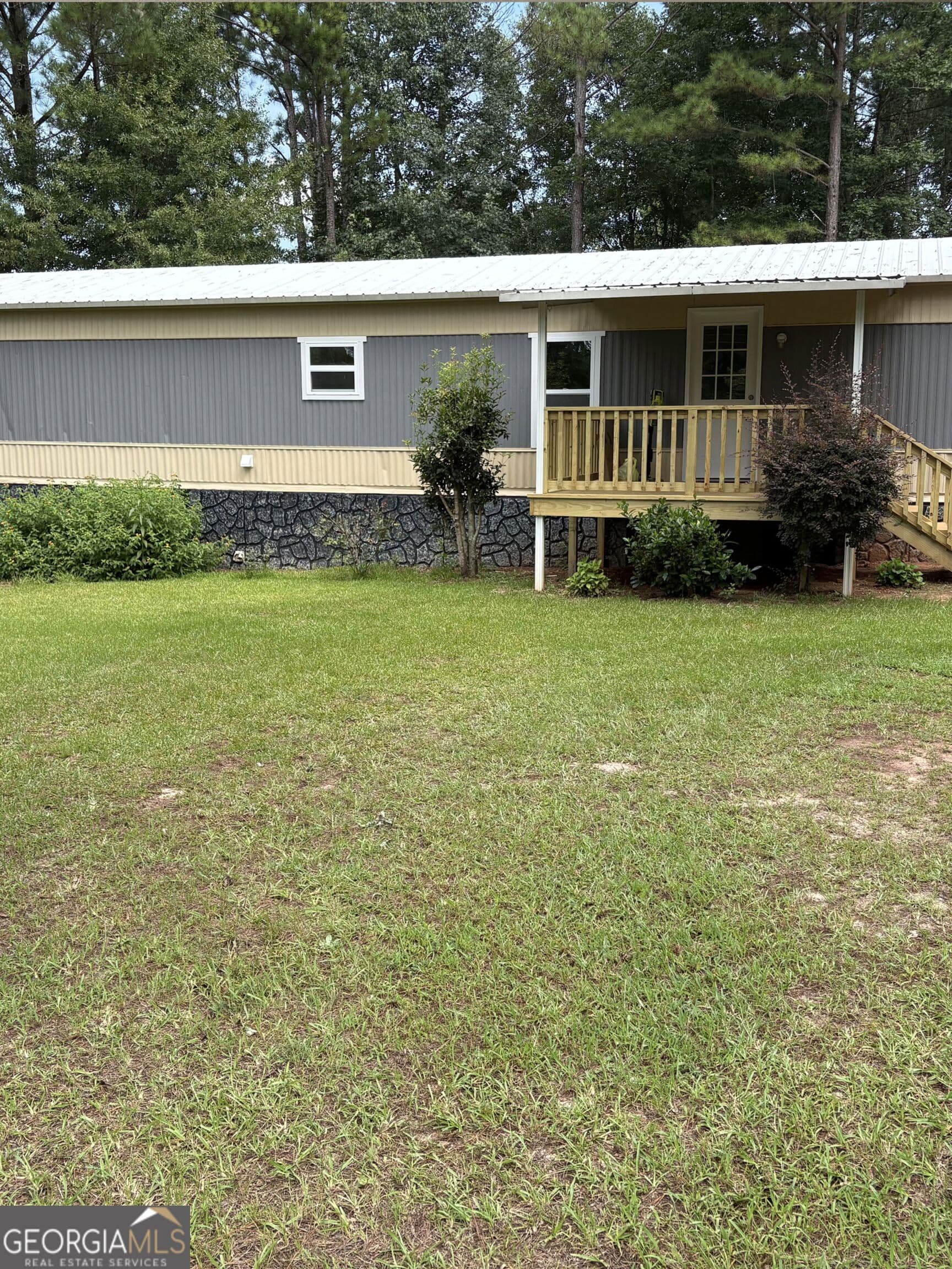 3 bedroom, 2 bathroom, 1,280 sq ft manufactured home,single family residence for sale at 87 1st Street, Shiloh, GA 31826