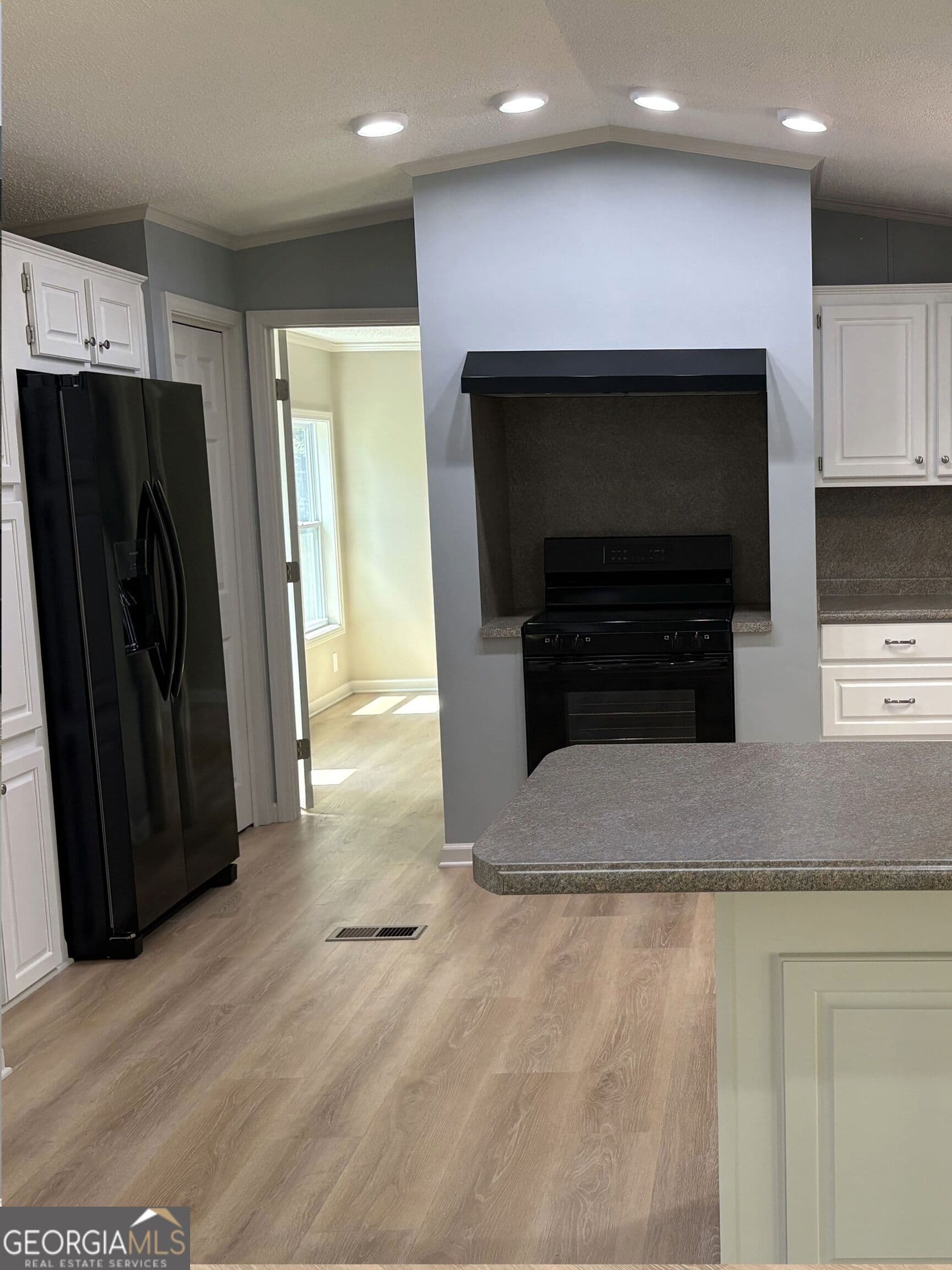 3 bedroom, 2 bathroom, 1,280 sq ft manufactured home,single family residence for sale at 87 1st Street, Shiloh, GA 31826 — photo 8