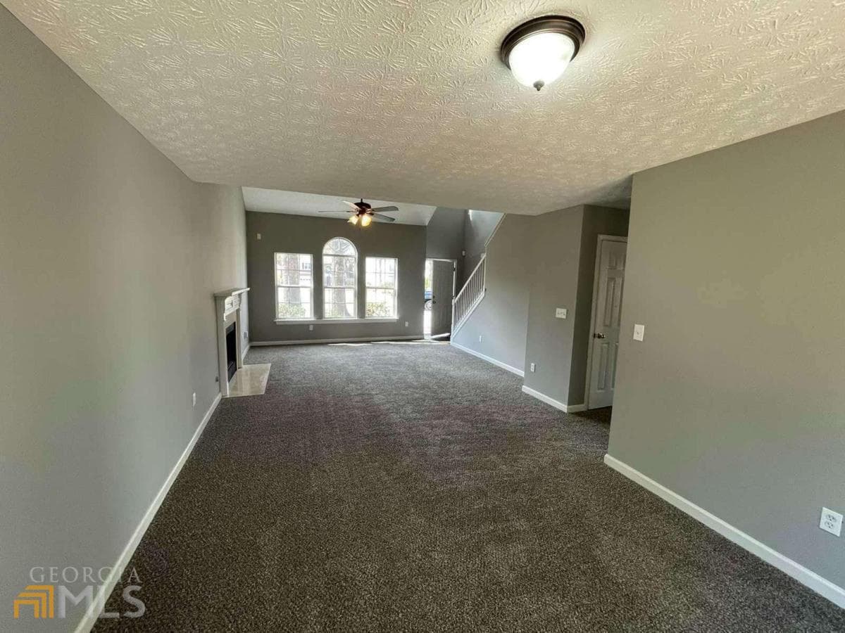 3 bedroom, 2.5 bathroom, 1,958 sq ft single family residence for sale at 2162 Anconia Circle, Lawrenceville, GA 30044 — photo 7