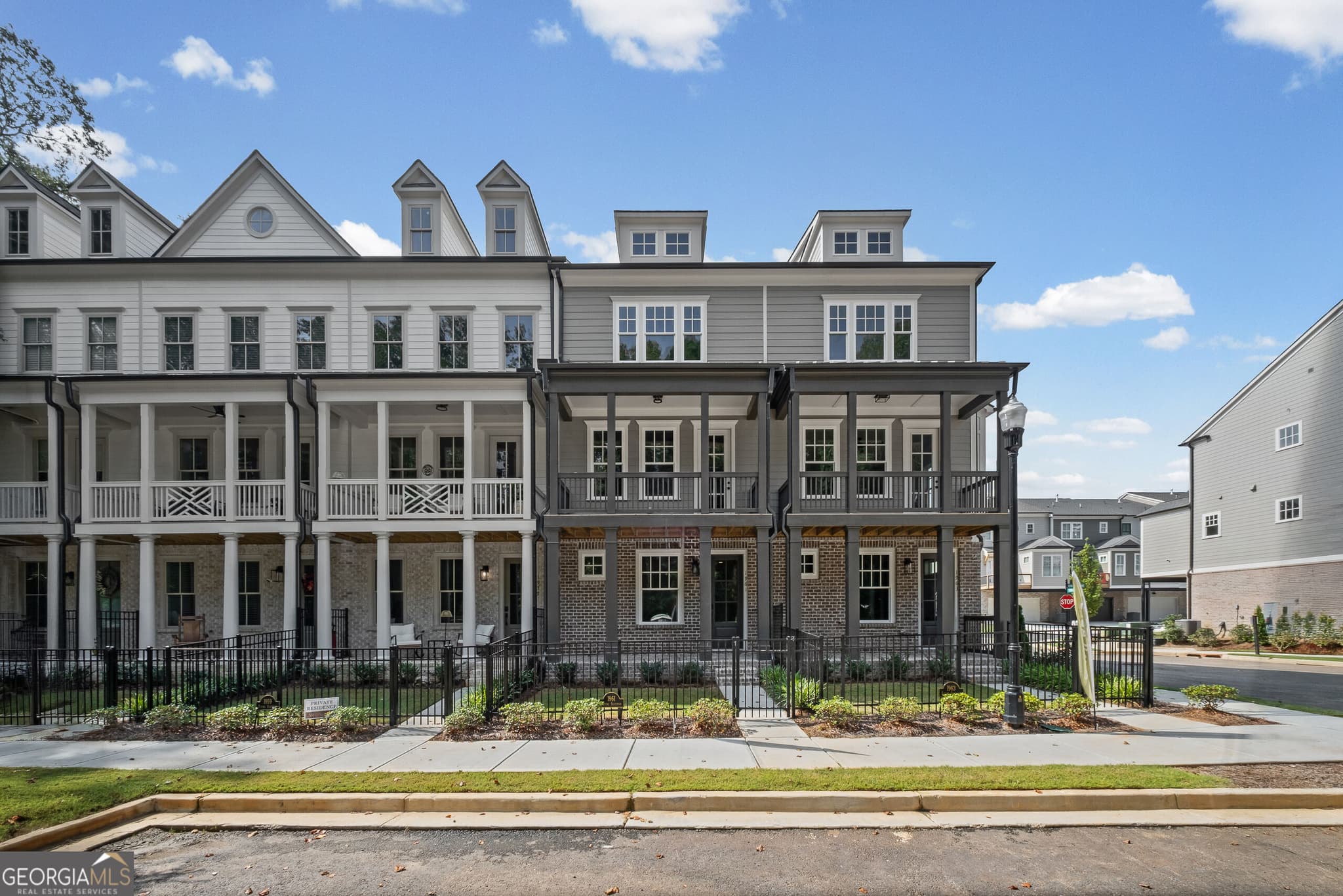 3 bedroom, 3.5 bathroom townhouse for sale at 1961 Flying Scotsman Drive 21, Kennesaw, GA 30144