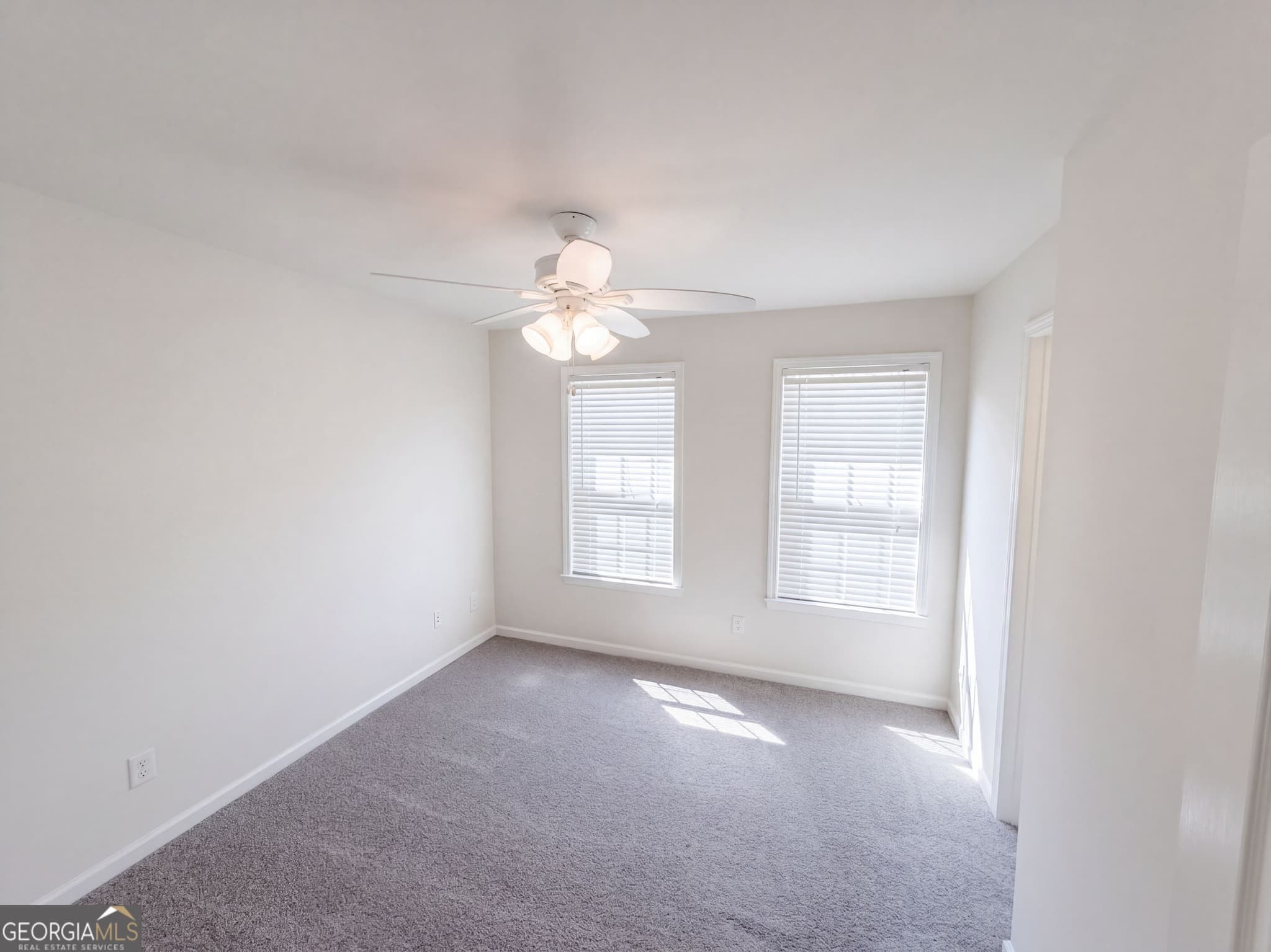 4 bedroom, 2.5 bathroom, 2,304 sq ft single family residence for sale at 12 Columns Way, Newnan, GA 30265 — photo 10