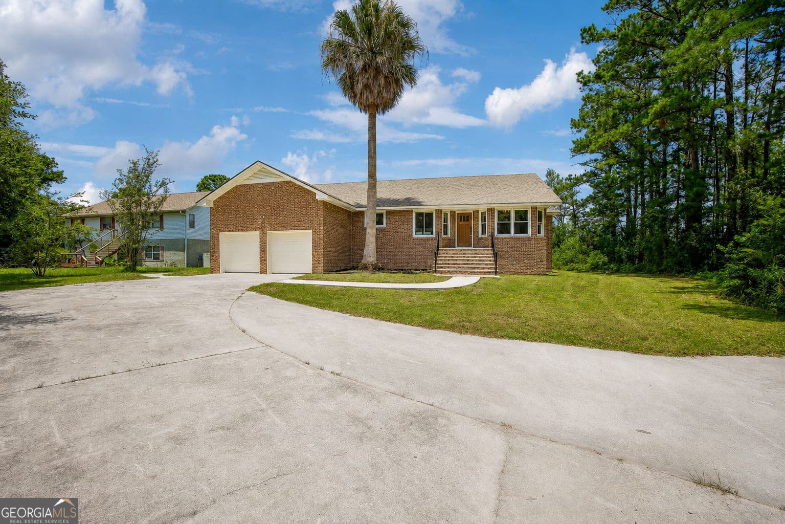 3 bedroom, 3 bathroom, 1,929 sq ft single family residence for sale at 47 Marsh View Court, St. Marys, GA 31558 — photo 3
