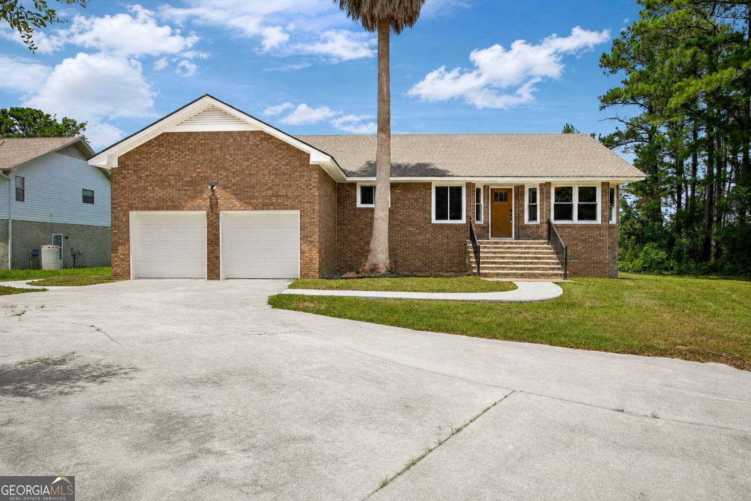 3 bedroom, 3 bathroom, 1,929 sq ft single family residence for sale at 47 Marsh View Court, St. Marys, GA 31558