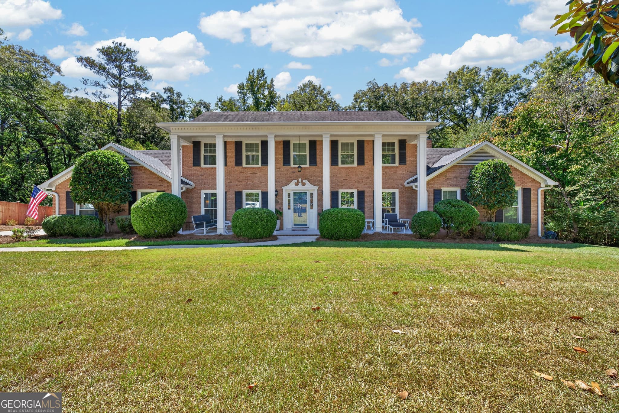 4 bedroom, 3 bathroom, 3,336 sq ft single family residence for sale at 4772 Oxford Road, Macon, GA 31210 — photo 1 of 66