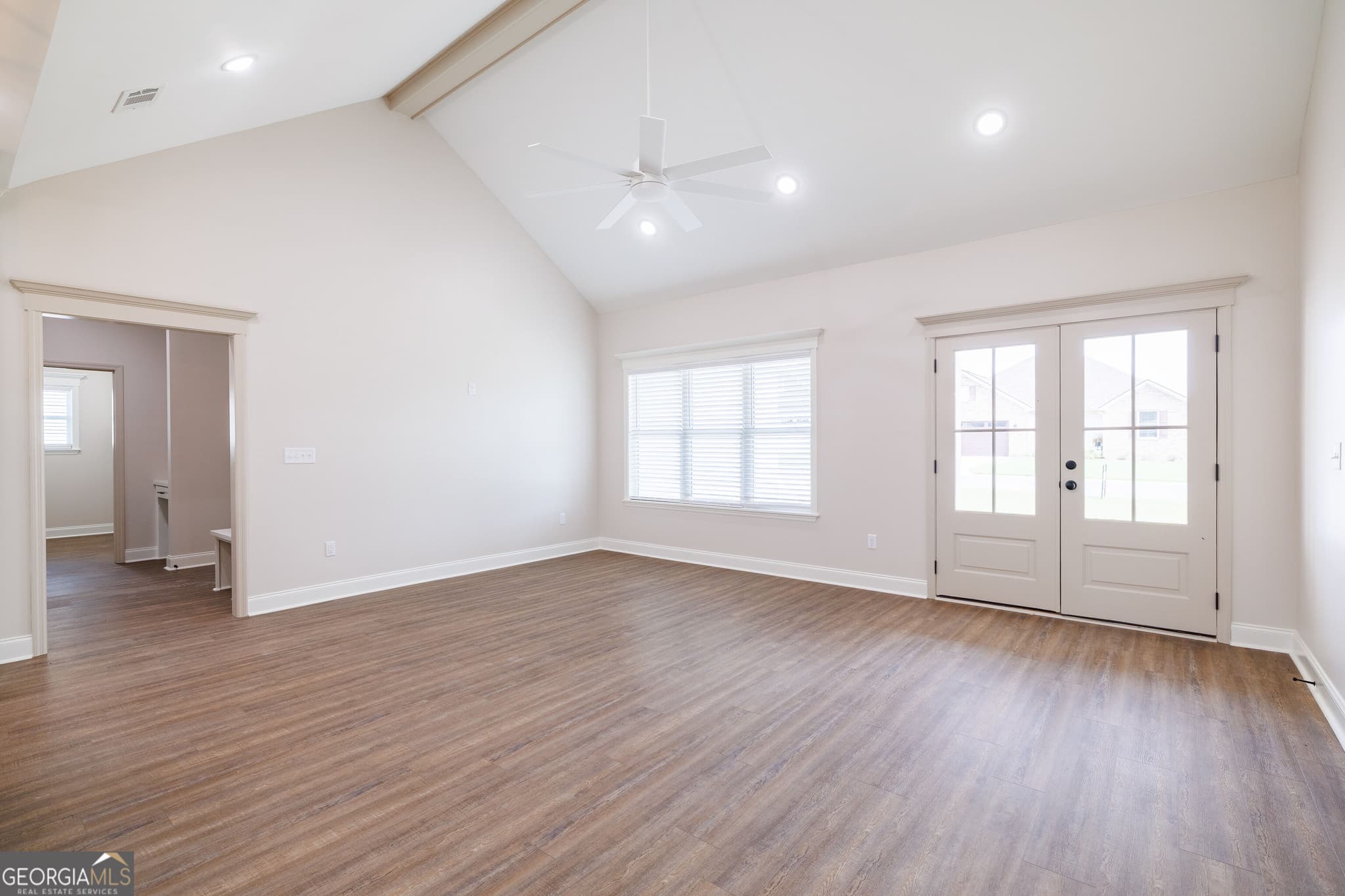 4 bedroom, 2 bathroom, 1,812 sq ft single family residence for sale at 65 Packer Pride Drive, Moultrie, GA 31788 — photo 7
