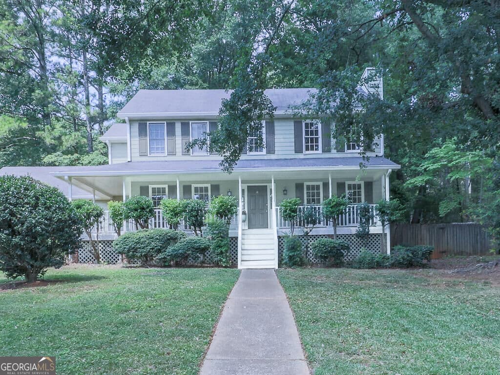 3 bedroom, 2 bathroom, 1,818 sq ft single family residence for rent at 1540 Brookcliff Circle, Marietta, GA 30062 for $2,825 a month — photo 1 of 1