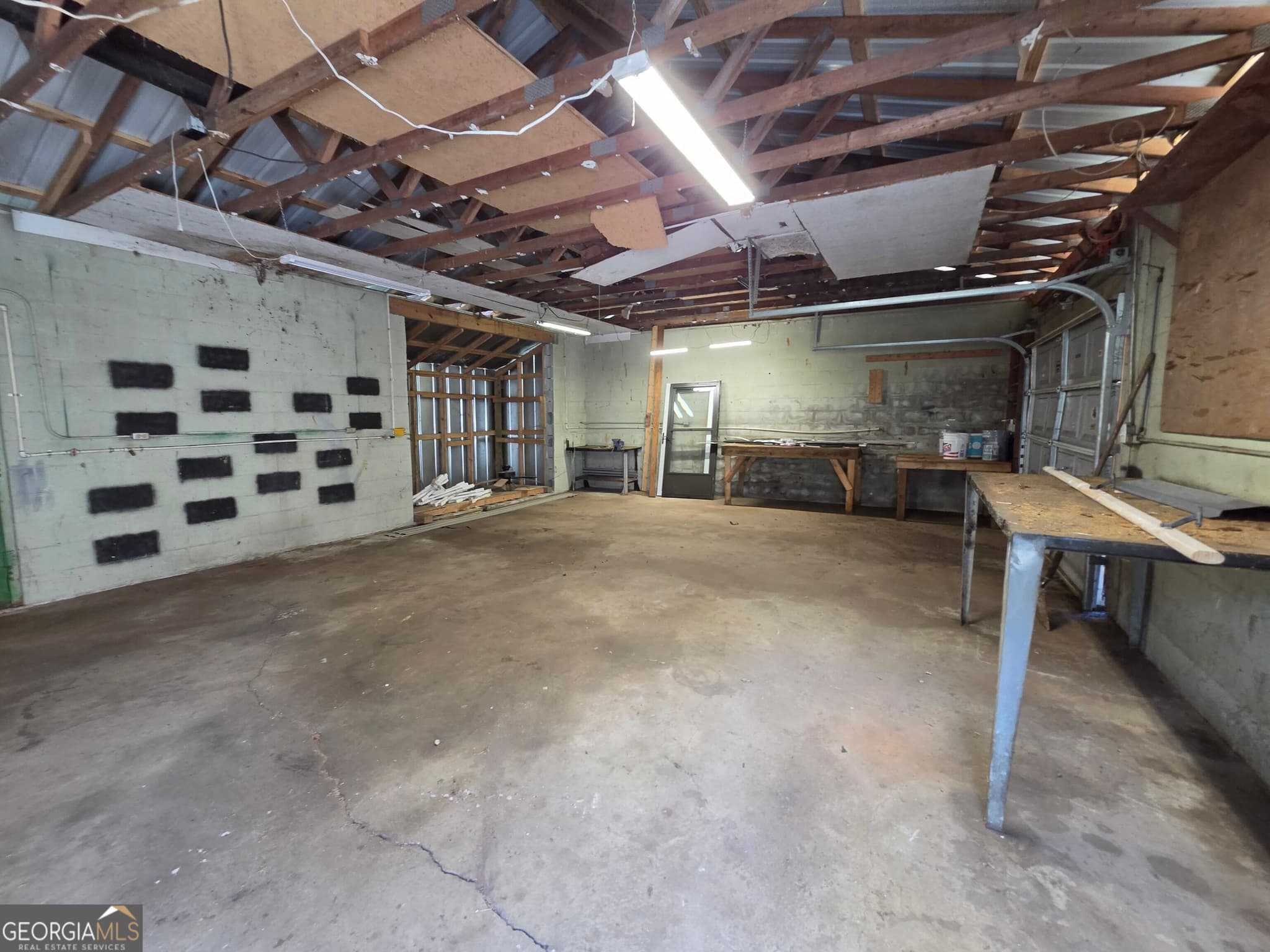 3 bedroom, 2 bathroom, 2,160 sq ft single family residence for sale at 570 Baldwin Falls Road, Baldwin, GA 30511 — photo 8