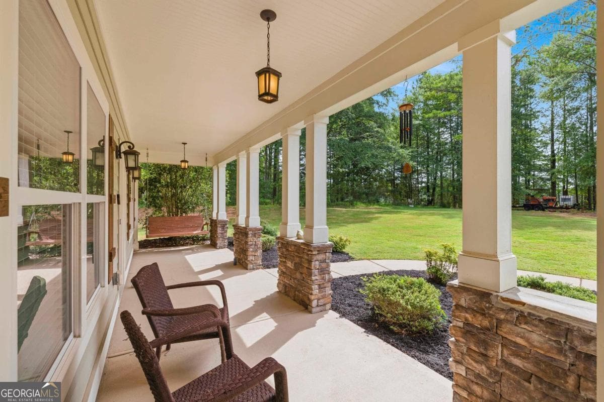 4 bedroom, 3 bathroom, 2,834 sq ft single family residence for sale at 2471 Newborn Road, Rutledge, GA 30663 — photo 2