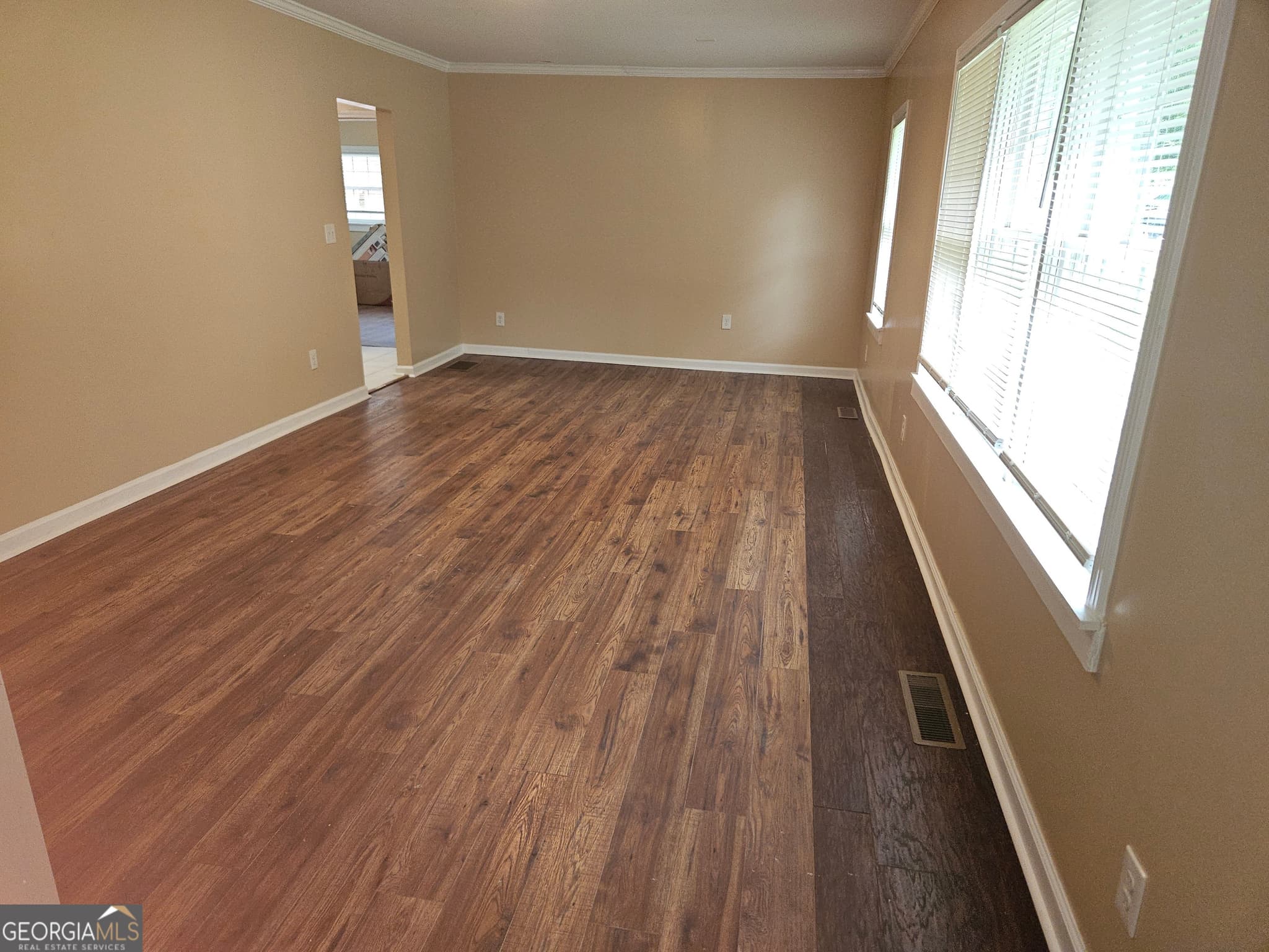 3 bedroom, 1.5 bathroom, 1,380 sq ft single family residence for rent at 3202 Benjamin E Mays Drive, Atlanta, GA 30311 for $2,050 a month — photo 2