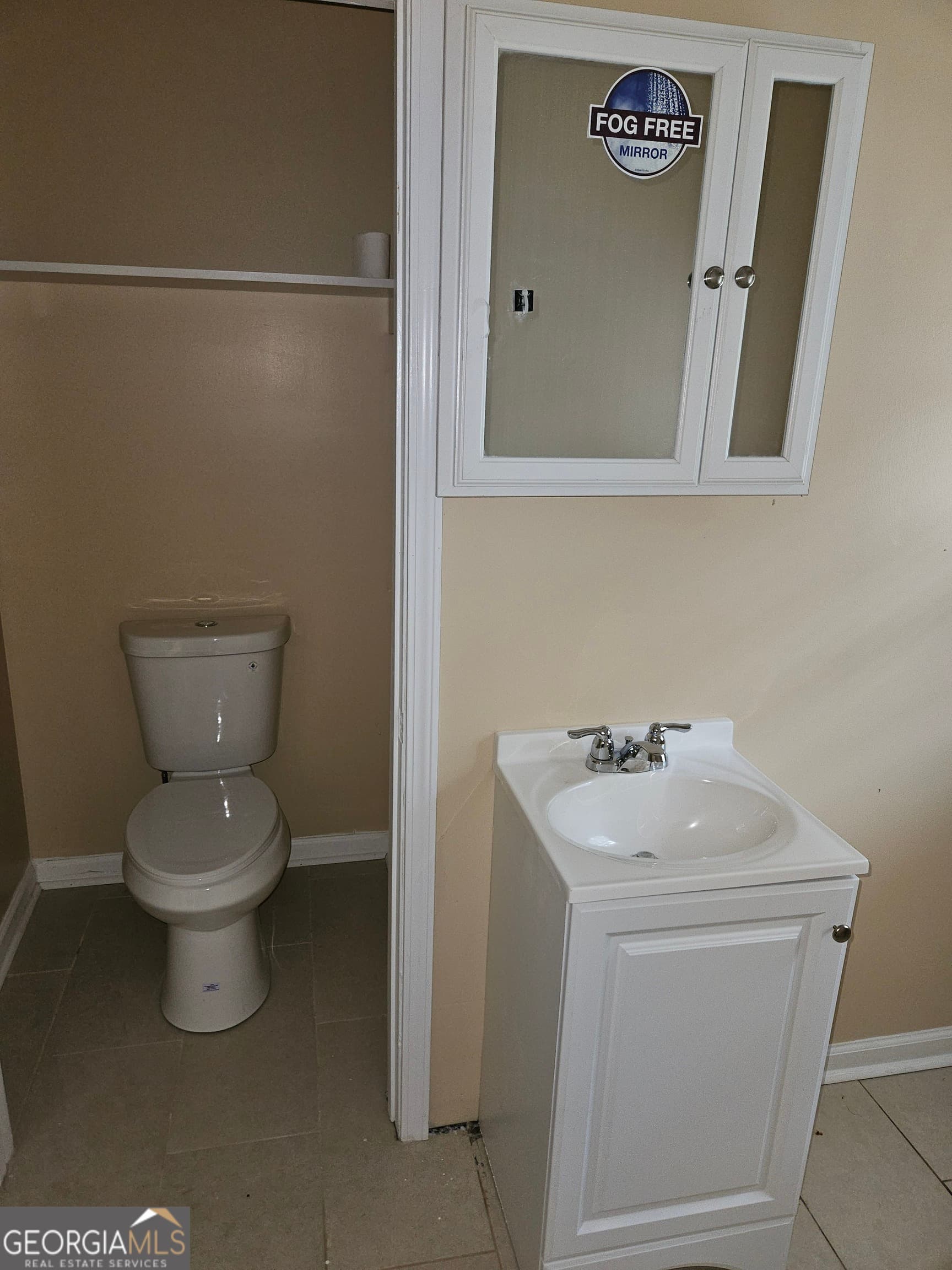 3 bedroom, 1.5 bathroom, 1,380 sq ft single family residence for rent at 3202 Benjamin E Mays Drive, Atlanta, GA 30311 for $2,050 a month — photo 3