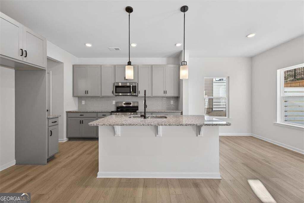 3 bedroom, 2.5 bathroom, 1,807 sq ft townhouse for sale at 21 Bonsai Way 193, Cartersville, GA 30121 — photo 8