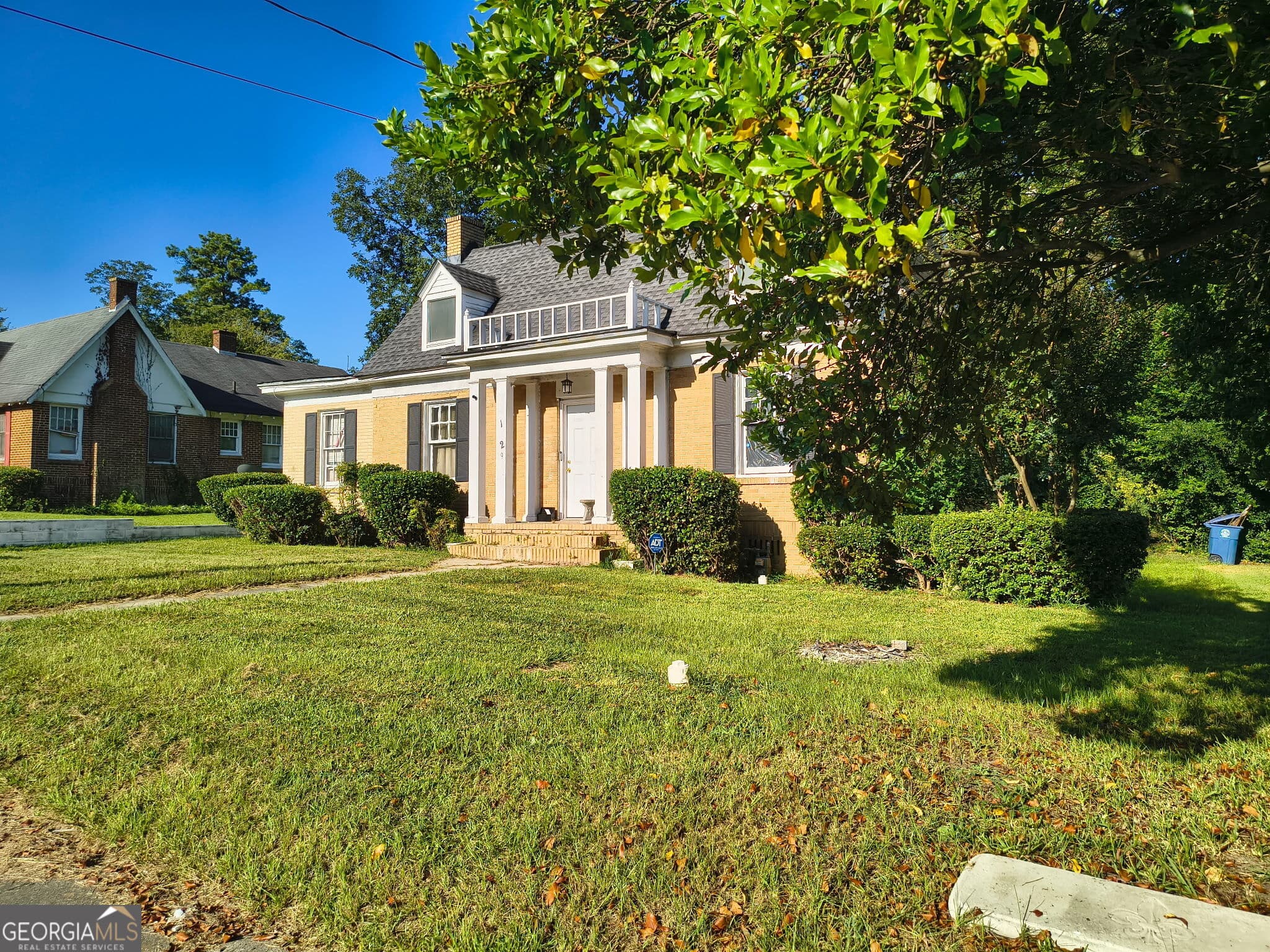 3 bedroom, 1 bathroom, 1,614 sq ft single family residence for sale at 1329 Winton Avenue, Macon, GA 31204