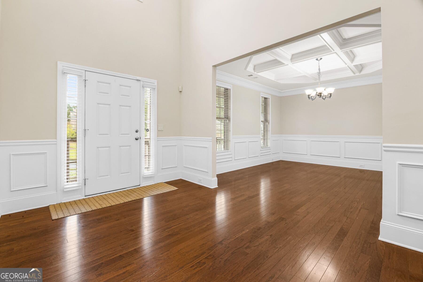 7 bedroom, 4 bathroom, 4,259 sq ft single family residence for rent at 560 Nichols View Way, Suwanee, GA 30024 for $3,595 a month — photo 3