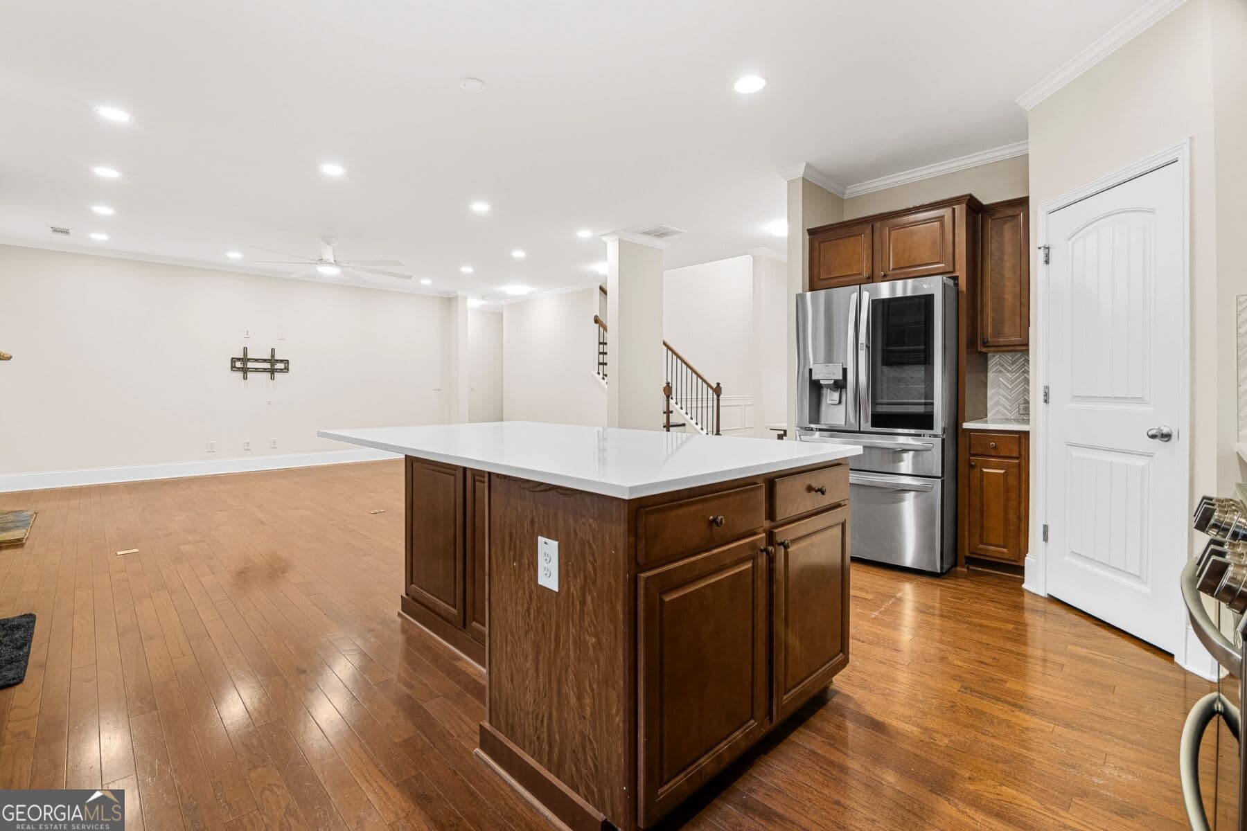 7 bedroom, 4 bathroom, 4,259 sq ft single family residence for rent at 560 Nichols View Way, Suwanee, GA 30024 for $3,595 a month — photo 10