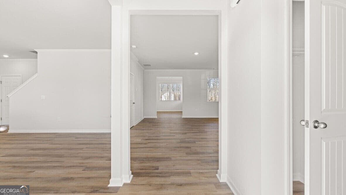 4 bedroom, 2.5 bathroom, 2,432 sq ft single family residence for sale at 79 King Village, Braselton, GA 30517 — photo 3