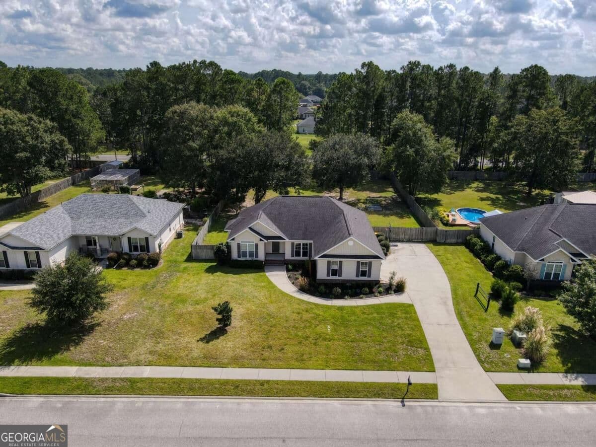3 bedroom, 2 bathroom, 1,744 sq ft single family residence for sale at 107 Kingsley Drive, Guyton, GA 31312 — photo 2