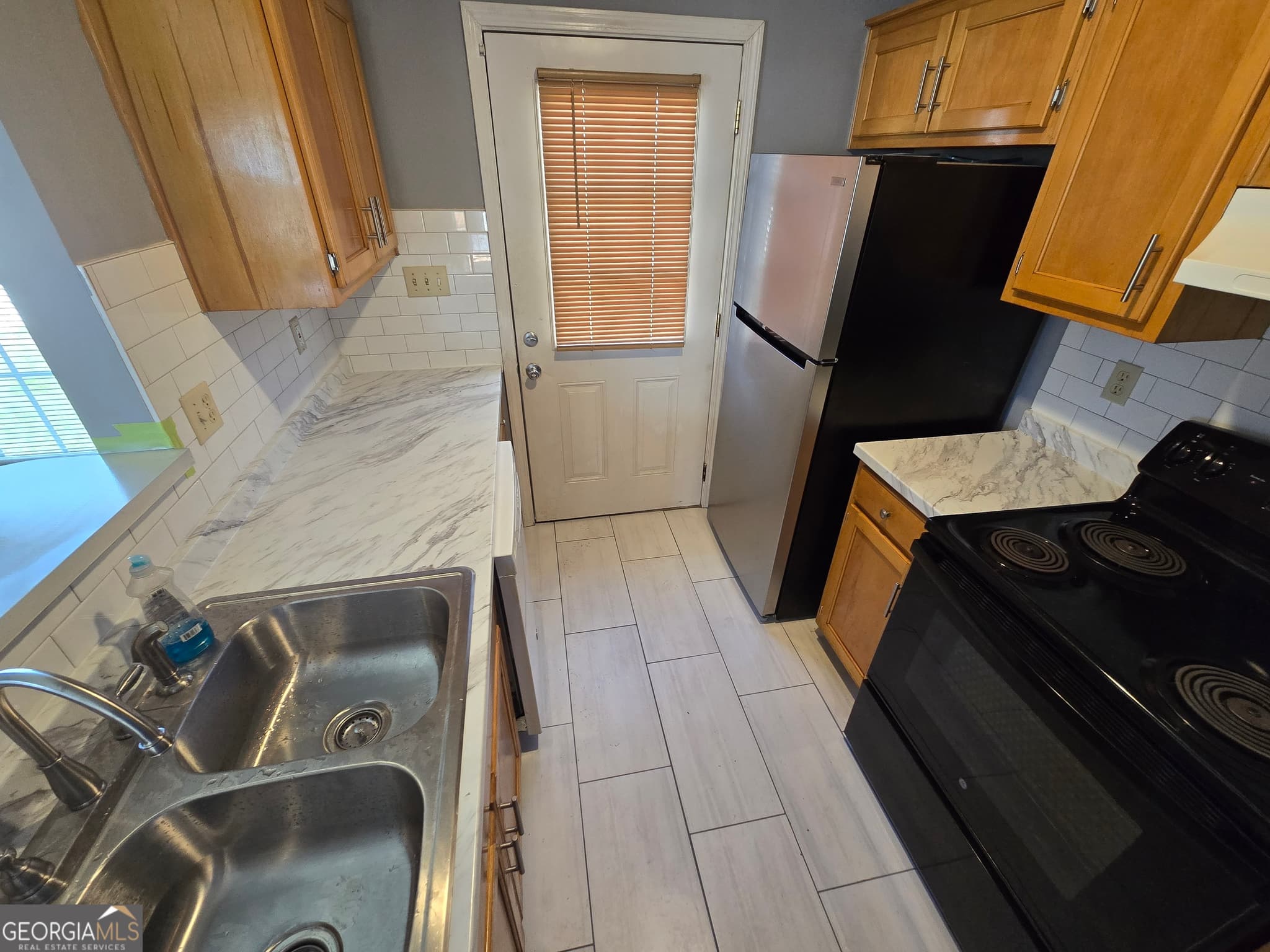 3 bedroom, 2 bathroom single family residence for rent at 629 Hanson Street, Macon, GA 31206 for $1,500 a month — photo 7