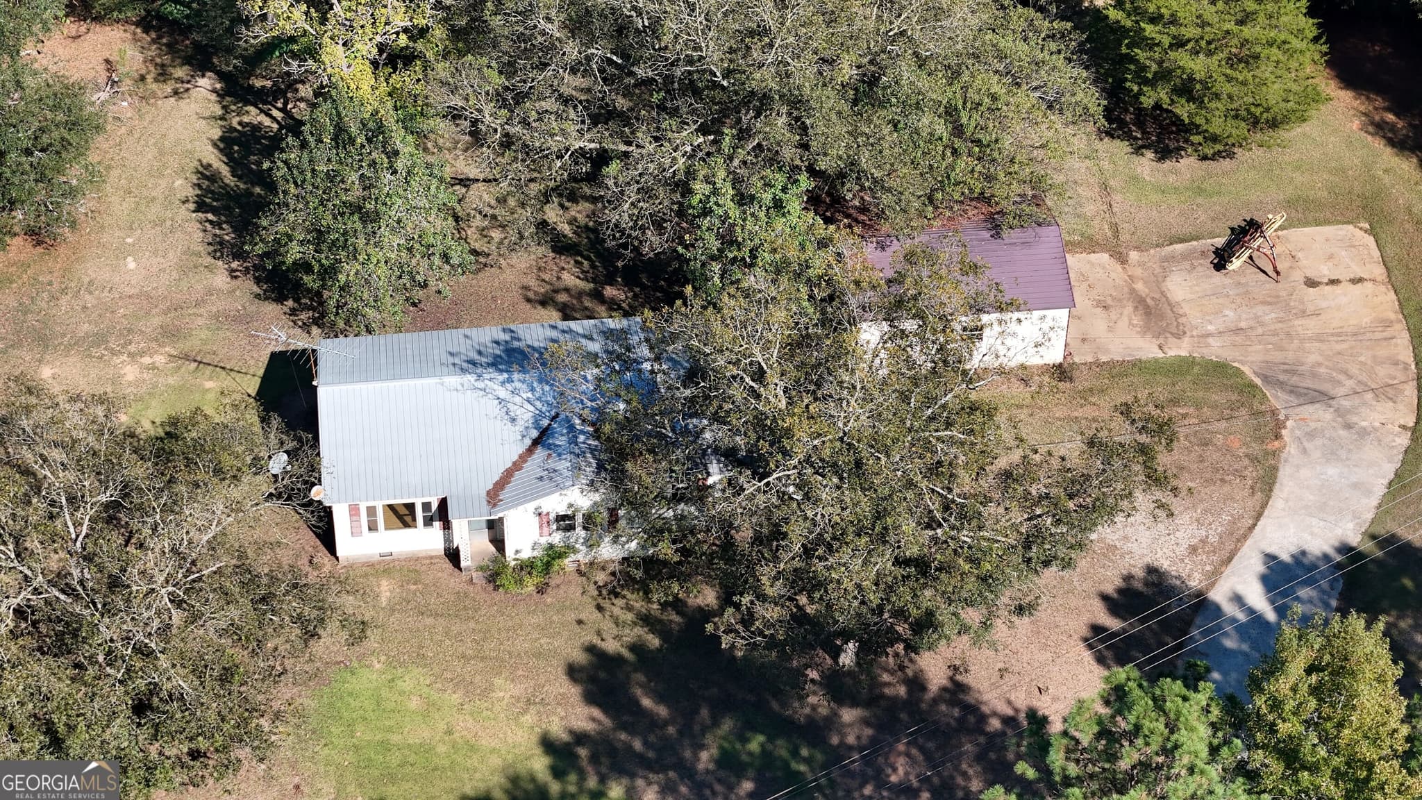 2 bedroom, 1 bathroom, 1,019 sq ft single family residence for sale at 1824 Highway 172, Bowman, GA 30624 — photo 5