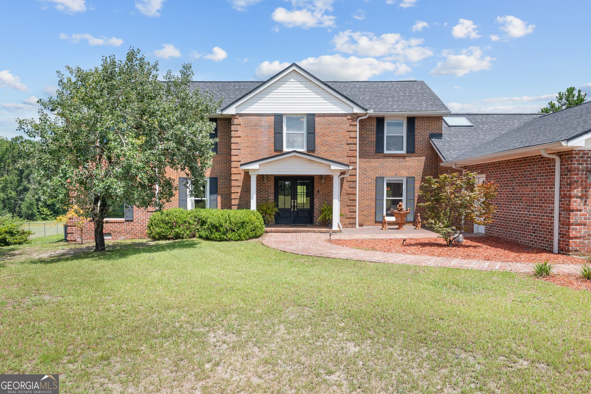4 bedroom, 3.5 bathroom, 4,126 sq ft single family residence under contract at 63 Lewis Circle, Garfield, GA 30425 — photo 3