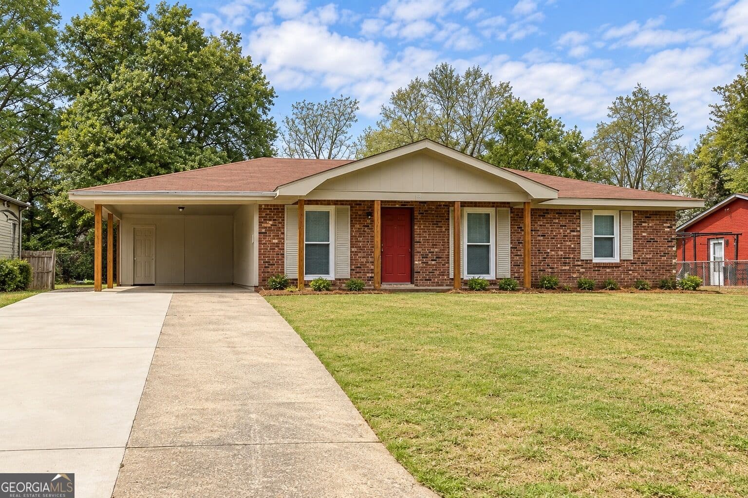 multi family for sale at 303 Utah Avenue, Warner Robins, GA 31093 — photo 1 of 14