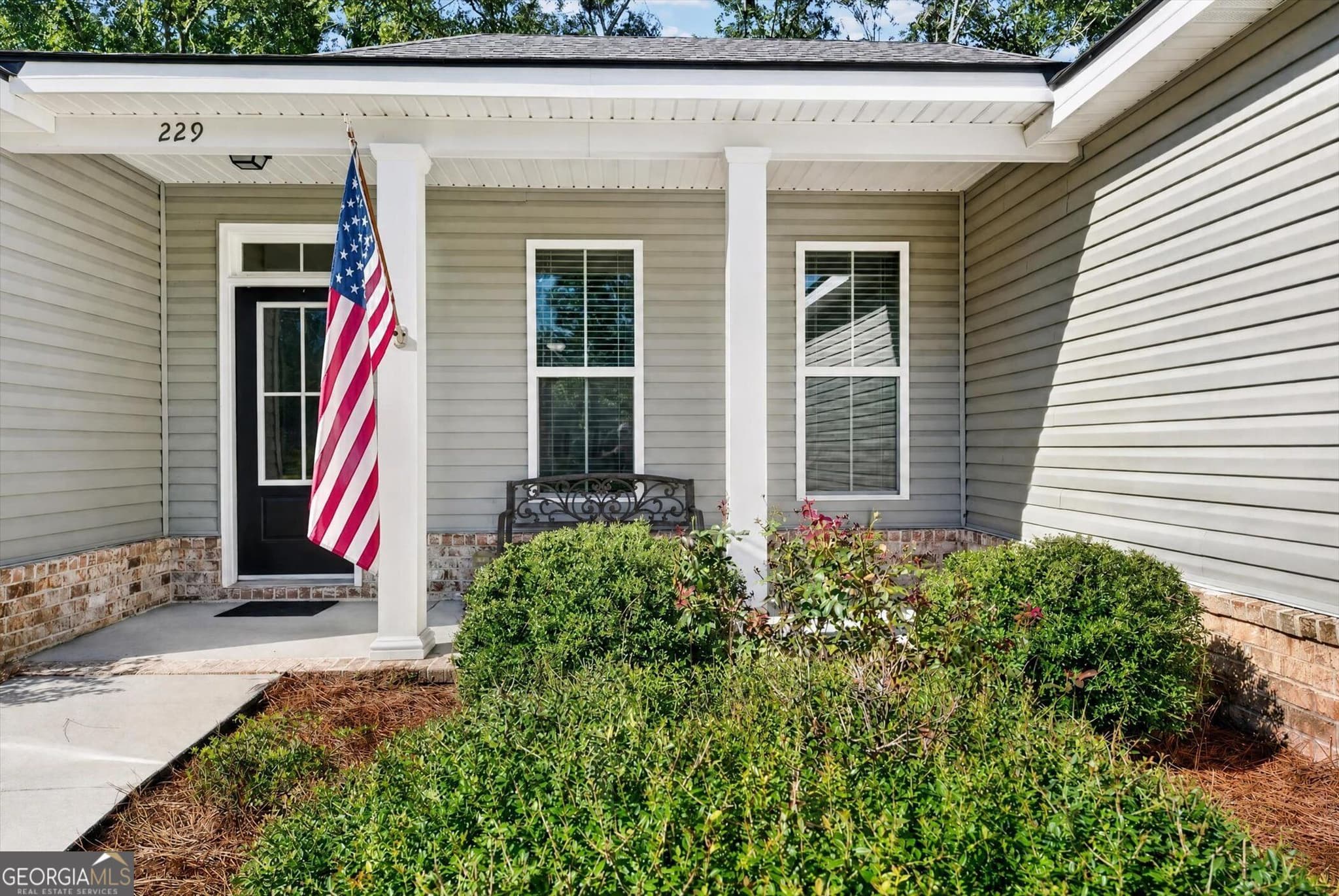 3 bedroom, 2 bathroom, 1,732 sq ft single family residence for sale at 229 Shiloh Drive, Brooklet, GA 30415 — photo 3