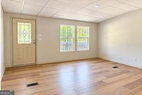 5 bedroom, 3 bathroom, 2,304 sq ft manufactured home,single family residence for sale at 2737 Old Gray Highway, Macon, GA 31211 — photo 10