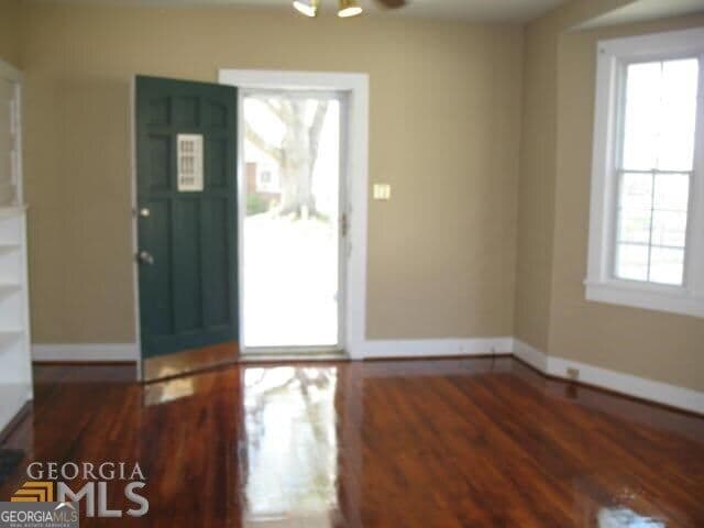 2 bedroom, 1 bathroom, 1,272 sq ft single family residence for rent at 15 Oak Street, Rome, GA 30161 for $1,100 a month — photo 4