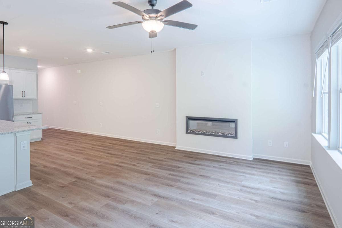3 bedroom, 3 bathroom townhouse for rent at 411 Summit View Lane 3, Jasper, GA 30143 for $1,995 a month — photo 3