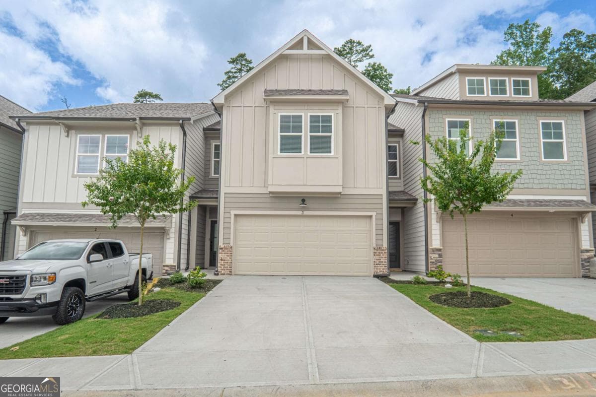 3 bedroom, 3 bathroom townhouse for rent at 411 Summit View Lane 3, Jasper, GA 30143 for $1,995 a month — photo 1 of 20