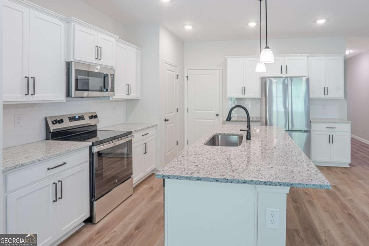 3 bedroom, 3 bathroom townhouse for rent at 411 Summit View Lane 3, Jasper, GA 30143 for $1,995 a month — photo 5