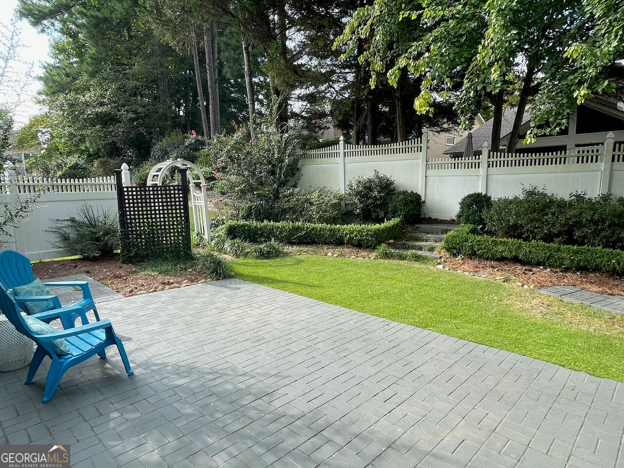 3 bedroom, 2.5 bathroom, 2,622 sq ft single family residence for sale at 117 Masters Drive, Peachtree City, GA 30269 — photo 7
