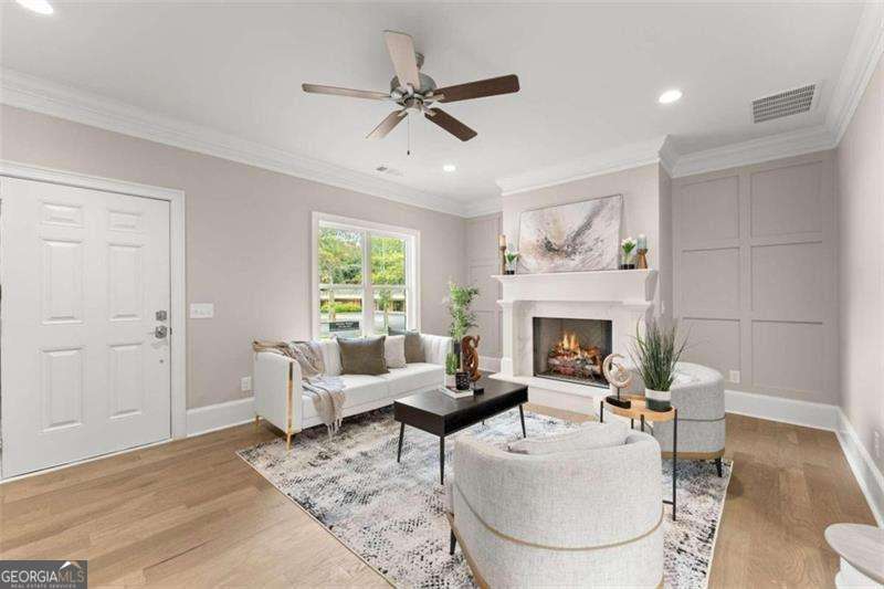 3 bedroom, 2.5 bathroom, 1,518 sq ft townhouse for rent at 510 Washington Street 498, Gainesville, GA 30501 for $2,100 a month — photo 7