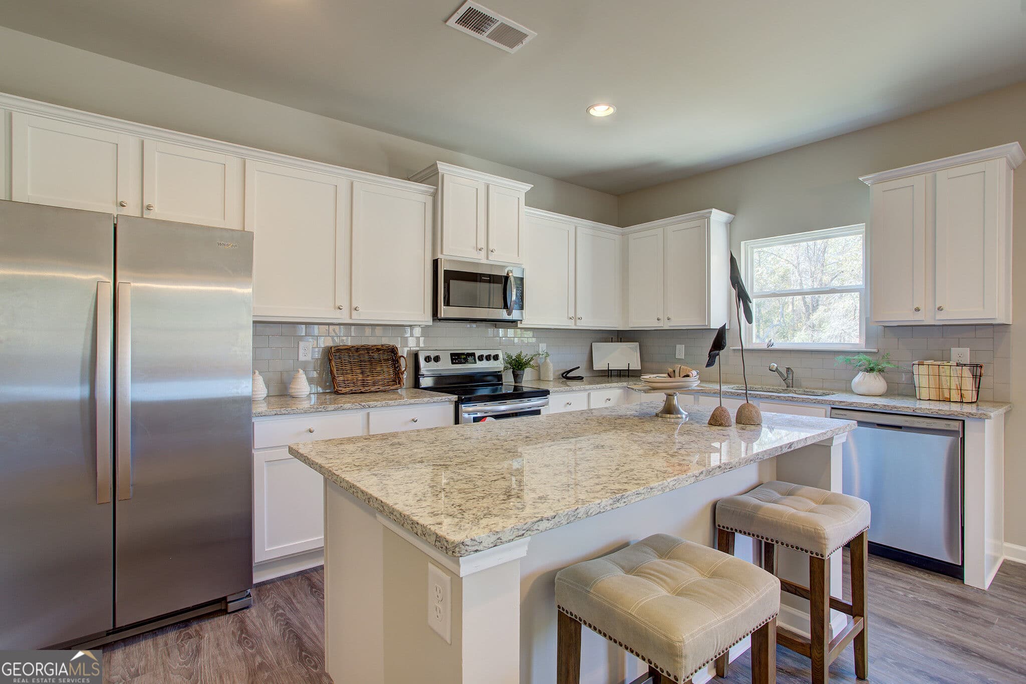 4 bedroom, 2.5 bathroom, 2,157 sq ft single family residence for sale at 15 Ruby Robin Road, Jefferson, GA 30549 — photo 8