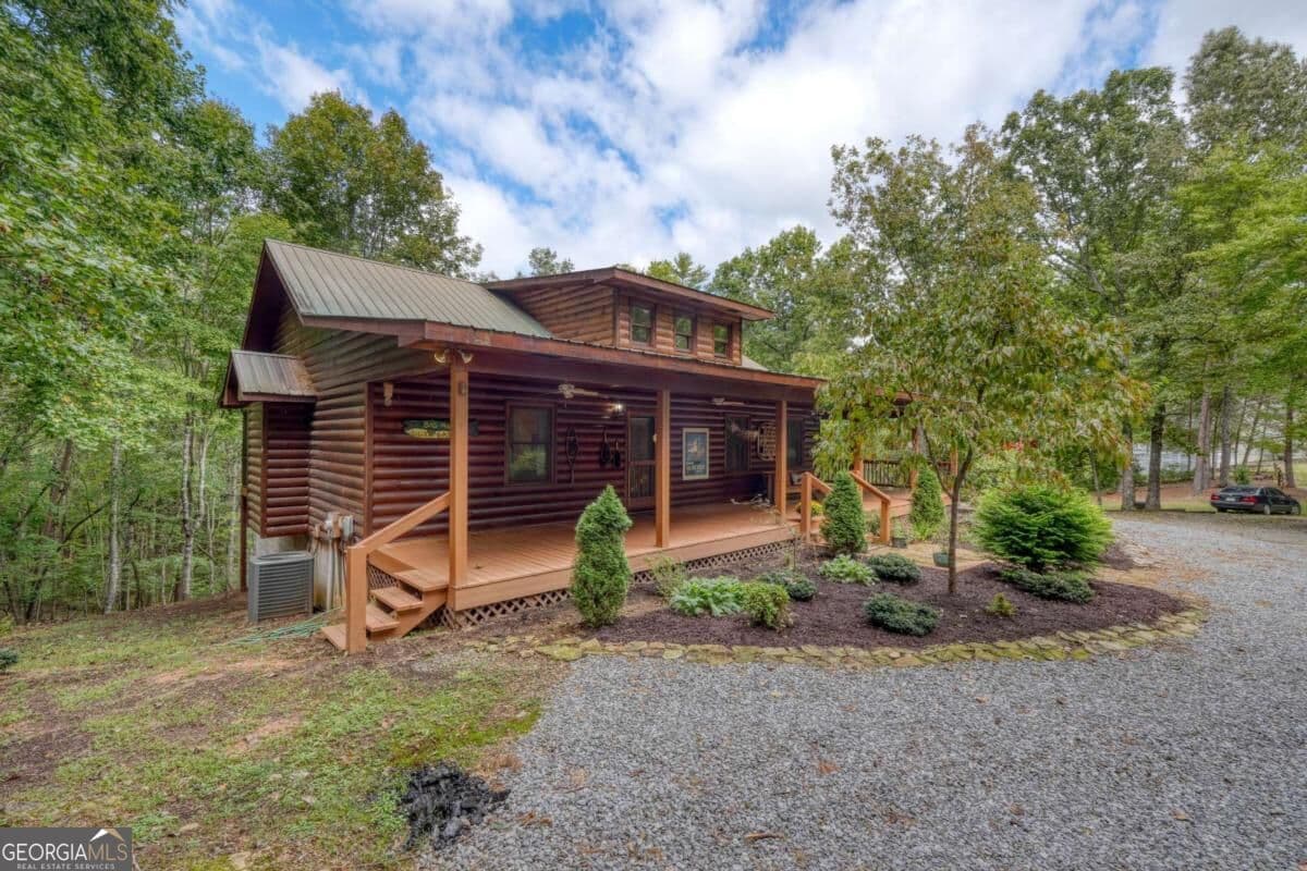 3 bedroom, 2 bathroom cabin,single family residence for sale at 364 Brasstown Hills Road, Other-North Carolina, NC 28902 — photo 2