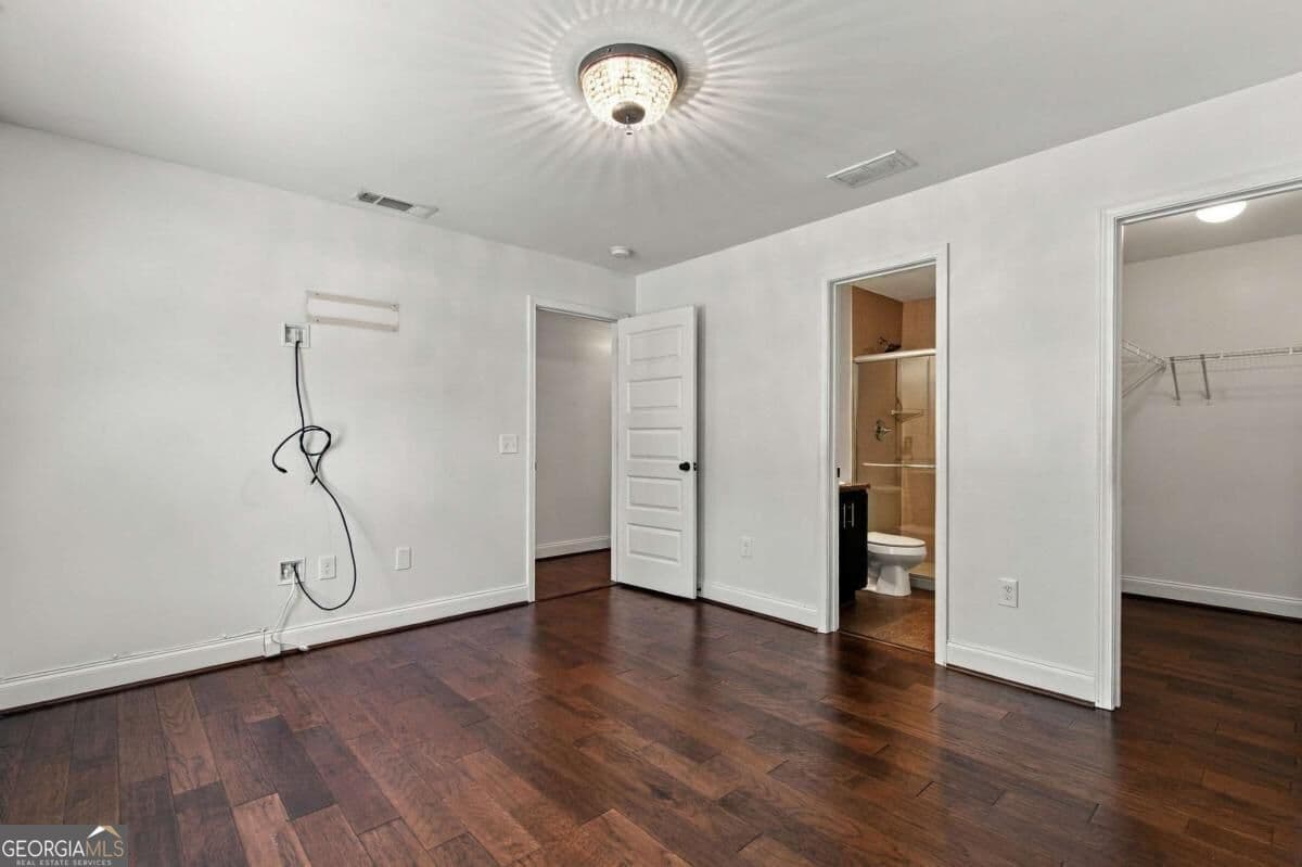 2 bedroom, 2.5 bathroom, 1,450 sq ft single family residence for sale at 6165 Garden Circle, Douglasville, GA 30135 — photo 9