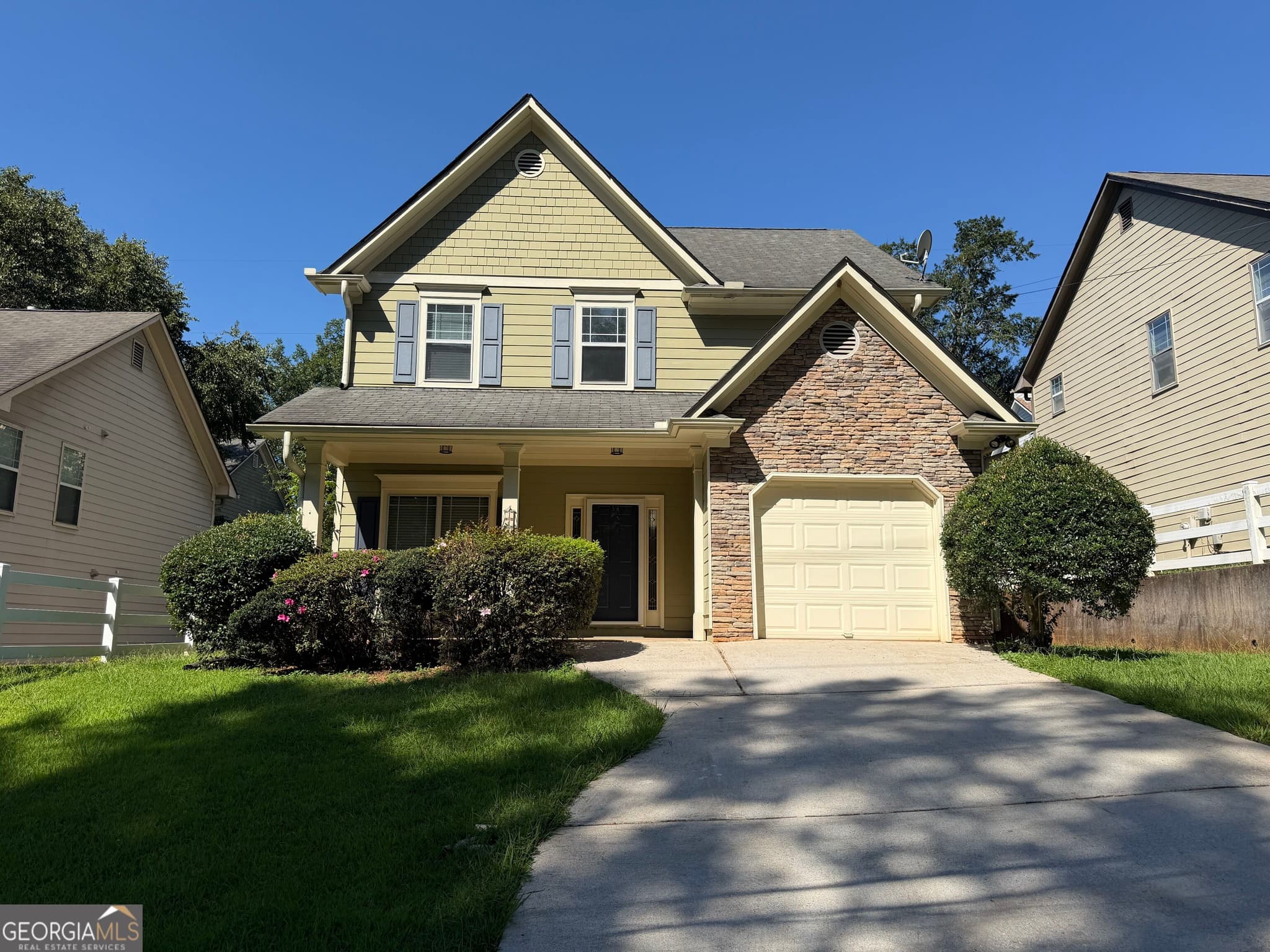 3 bedroom, 2.5 bathroom, 1,852 sq ft single family residence for rent at 1116 Fourth Street, Stone Mountain, GA 30083 for $1,895 a month — photo 1 of 16