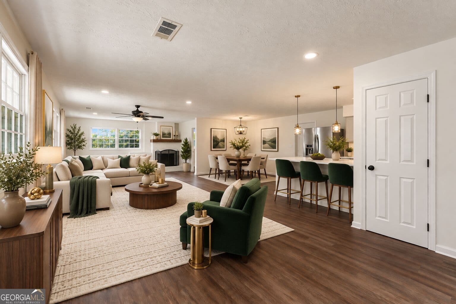 4 bedroom, 2 bathroom, 1,666 sq ft single family residence for sale at 4430 NORCROSS Drive, Columbus, GA 31907 — photo 3