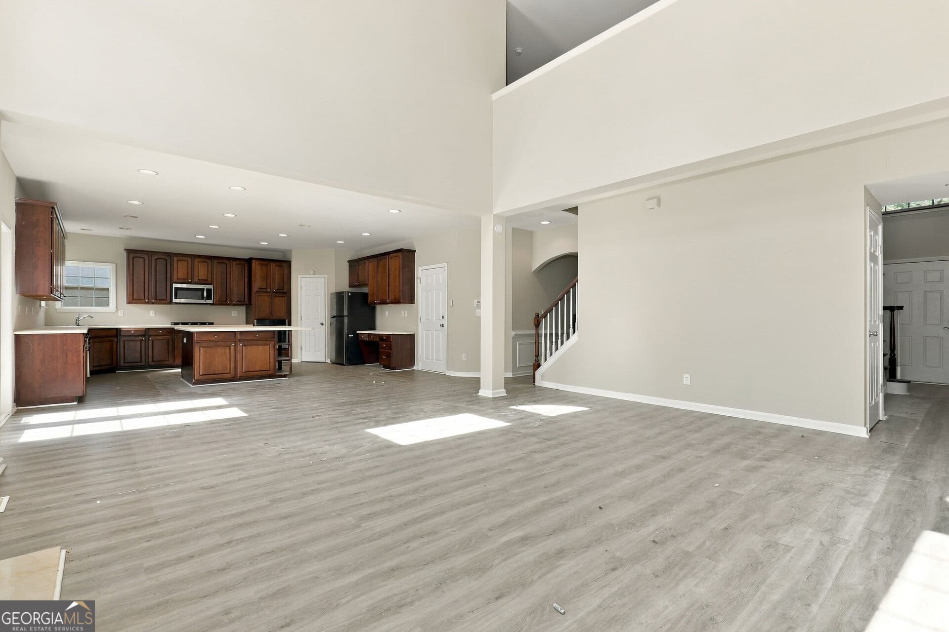 5 bedroom, 3 bathroom, 3,363 sq ft single family residence for sale at 1481 Granby Lane, Locust Grove, GA 30248 — photo 4